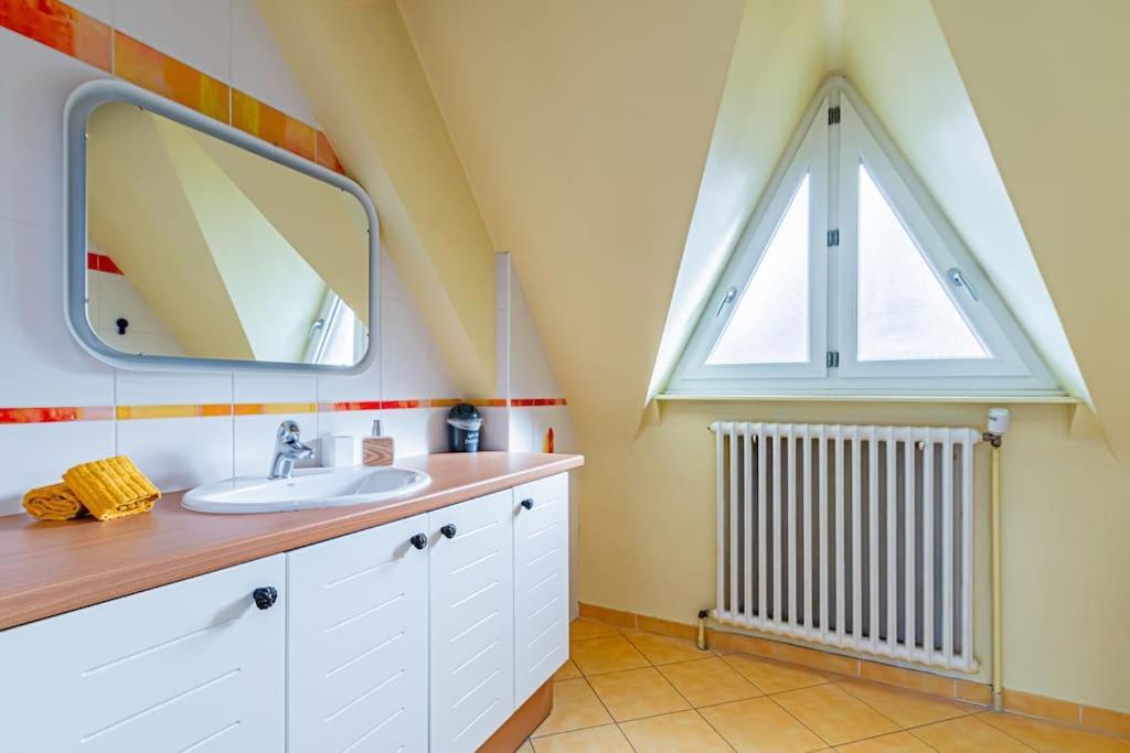 Charmante Maison Au Calme イエール エクステリア 写真