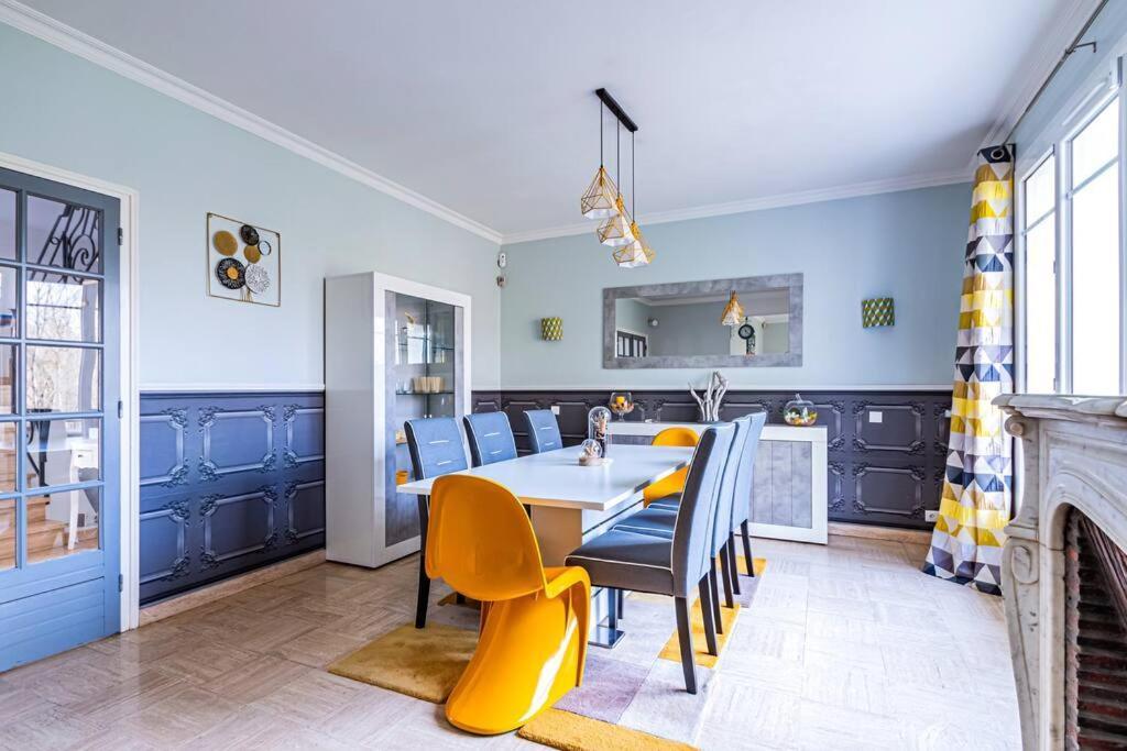 Charmante Maison Au Calme イエール エクステリア 写真
